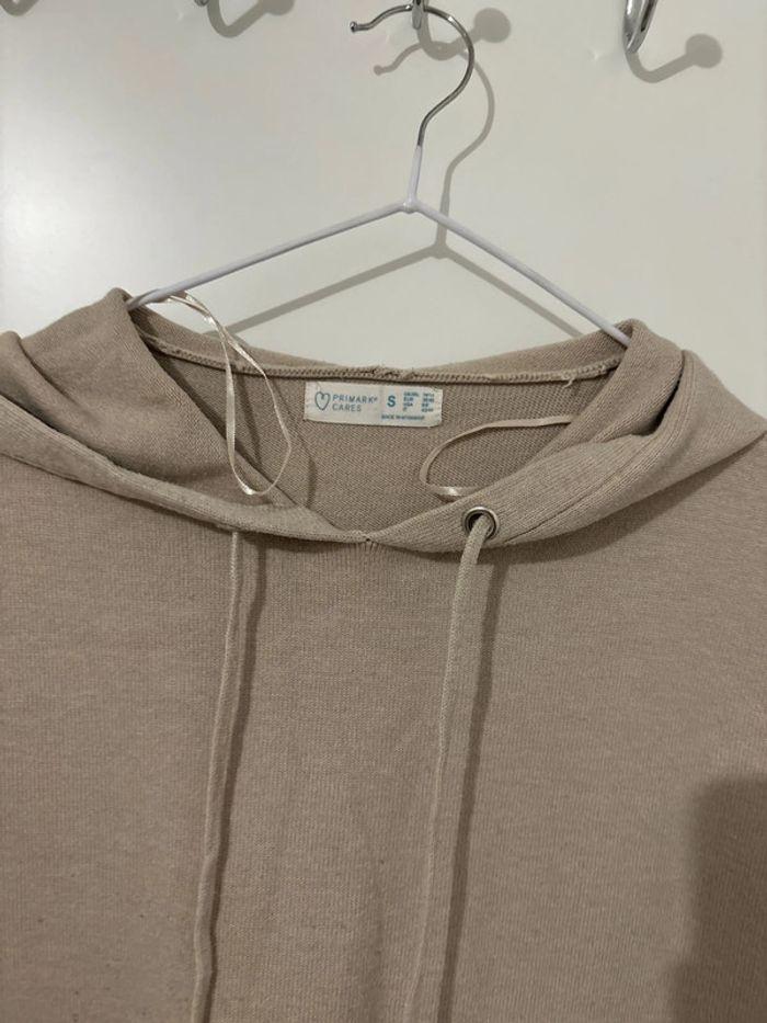 Pull à capuche sans manche idéal voilée mastour - couleur beige primark S - photo numéro 2