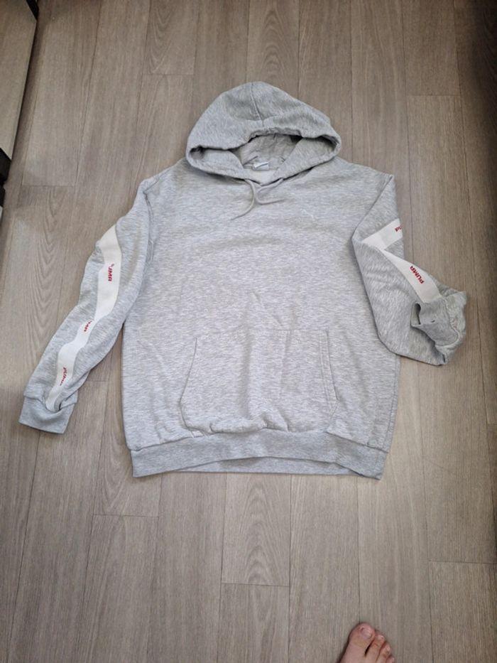 Sweat capuche PUMA taille M voire L - photo numéro 3