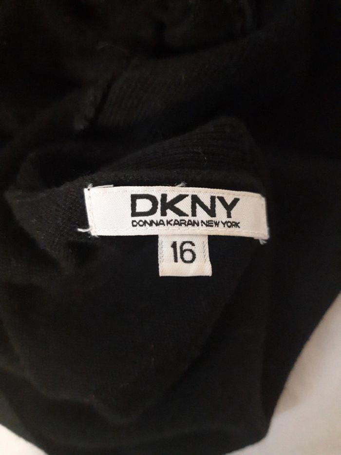 Pull noir DKNY 16 ans col fausse fourrure - photo numéro 14