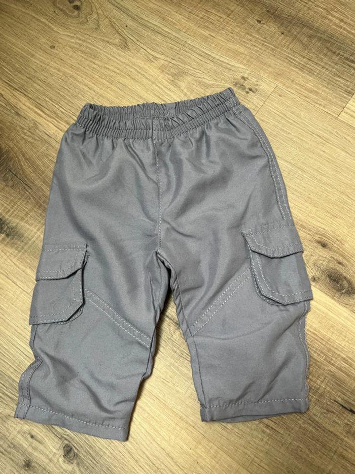 Pantalon gris 6 mois - photo numéro 2