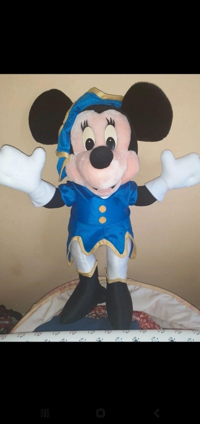 Grande peluche Minnie - photo numéro 1