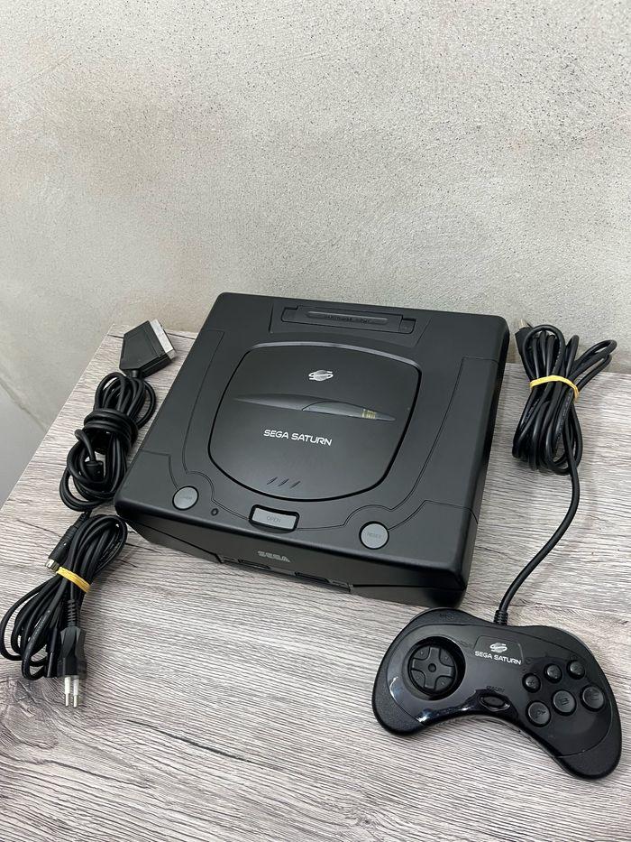 Sega saturn en boîte - photo numéro 8