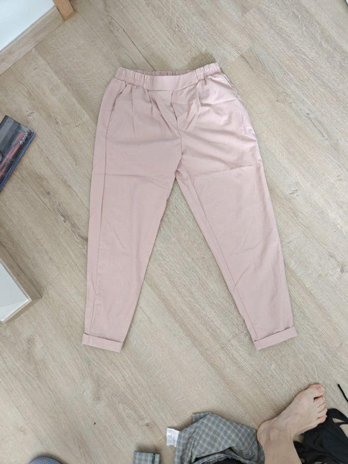 Pantalon tailleur rose pâle - photo numéro 2