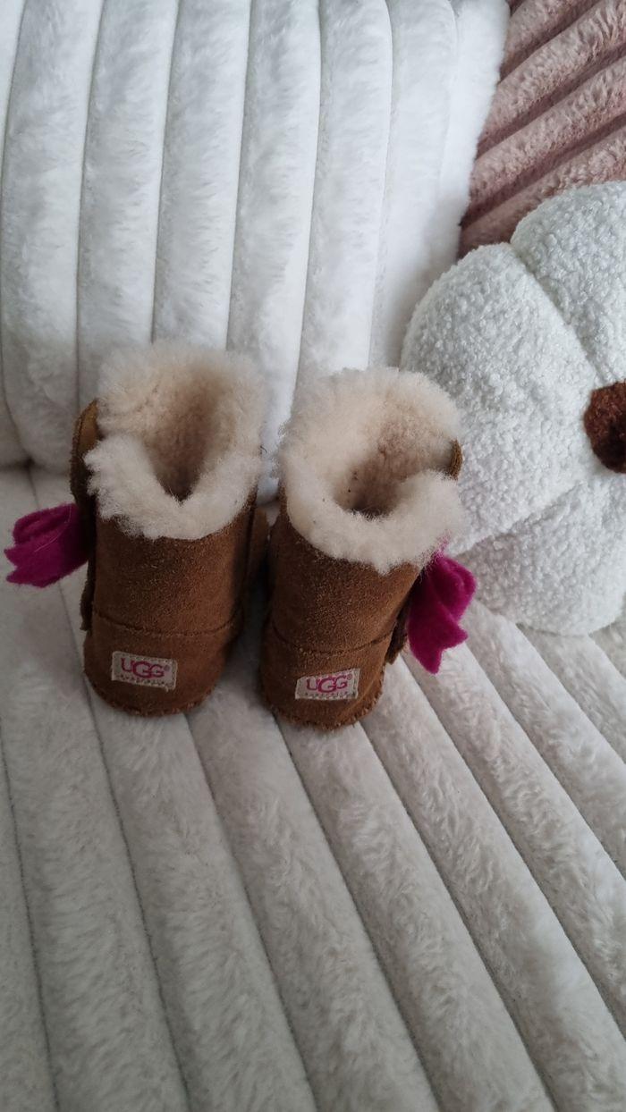 Boots UGG bébé - photo numéro 2