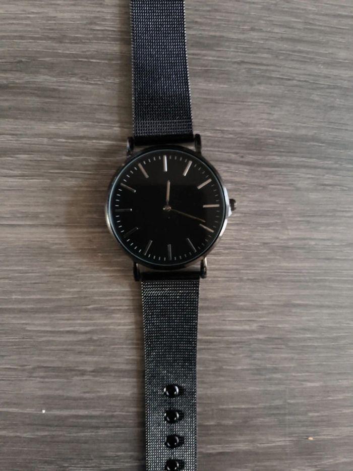 Montre à quartz Shein - photo numéro 2