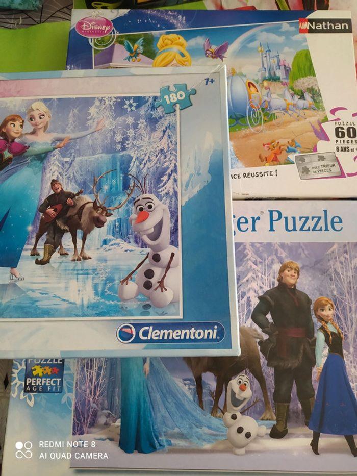 Lot puzzles disney - photo numéro 1