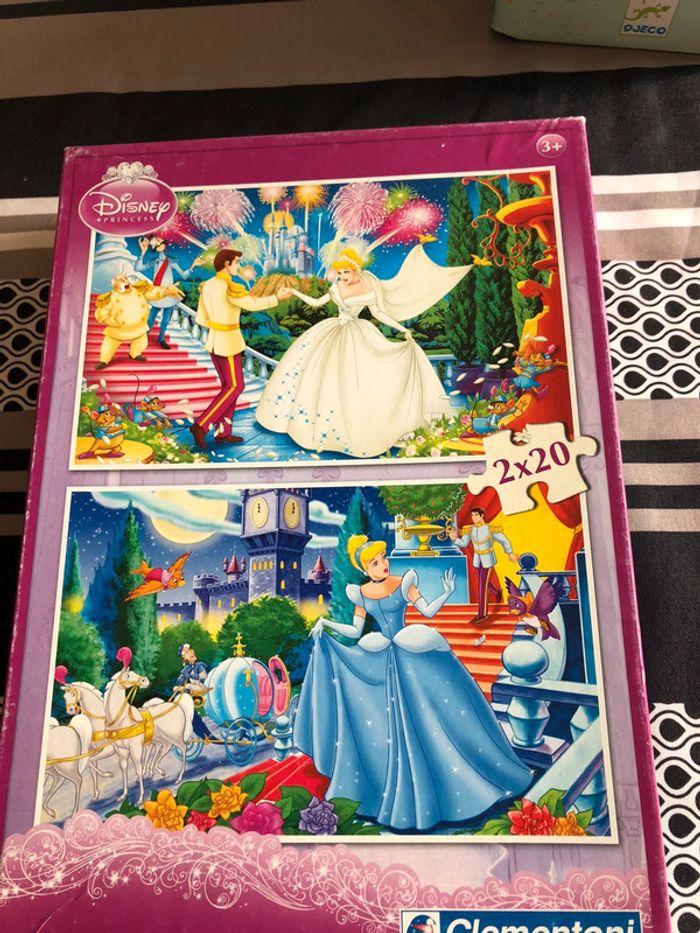 2 puzzles cendrillon - photo numéro 1