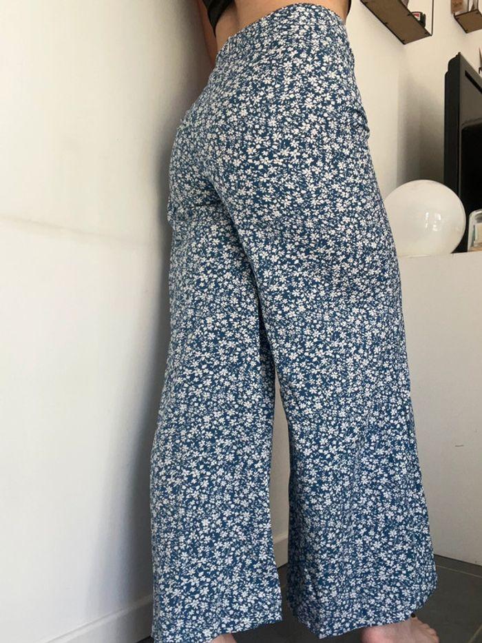 Pantalon fleuri à jambes larges - photo numéro 5