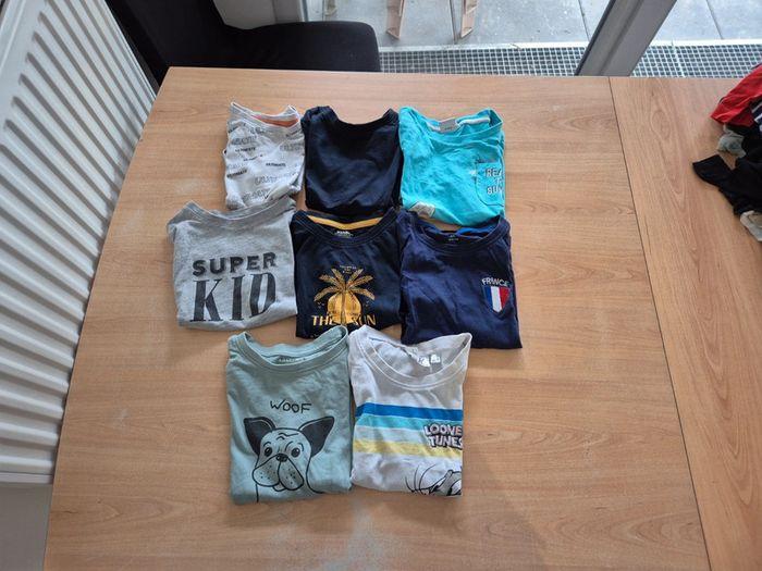 Lot de 8 tee shirts manches courtes 4ans - photo numéro 1