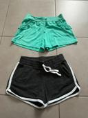 Lot 2 shorts sports