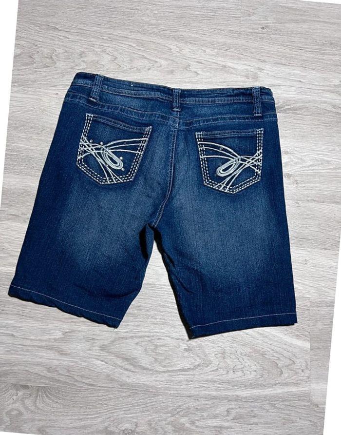 🩳 Short vintage brodé hip hop en jean Bleu Taille S-M 🩳 - photo numéro 1