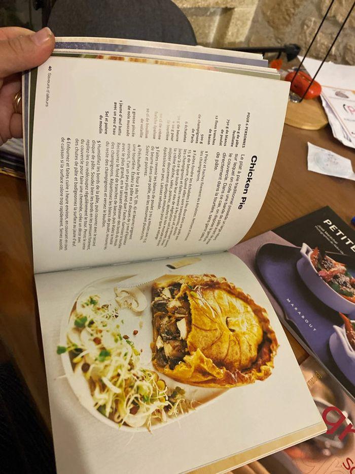 Lot livres de cuisines - photo numéro 2