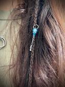 Bijou de cheveux - bijou de tresse/dread - en macramé avec pierre d’Amazonite