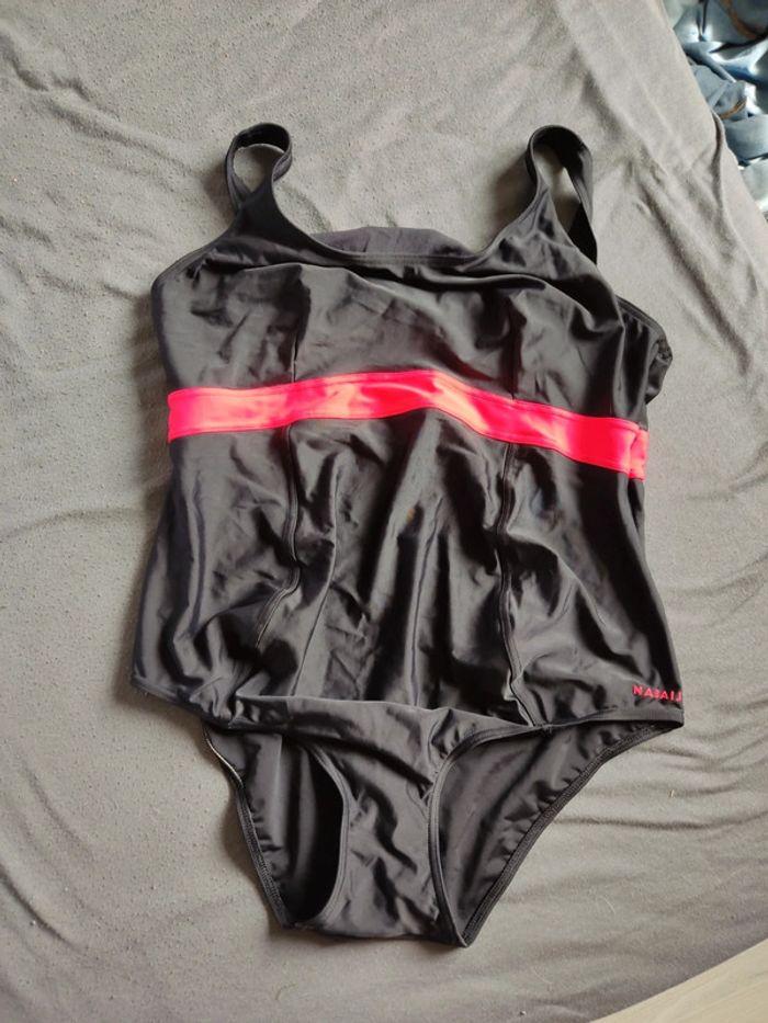 Maillot de bain de grossesse