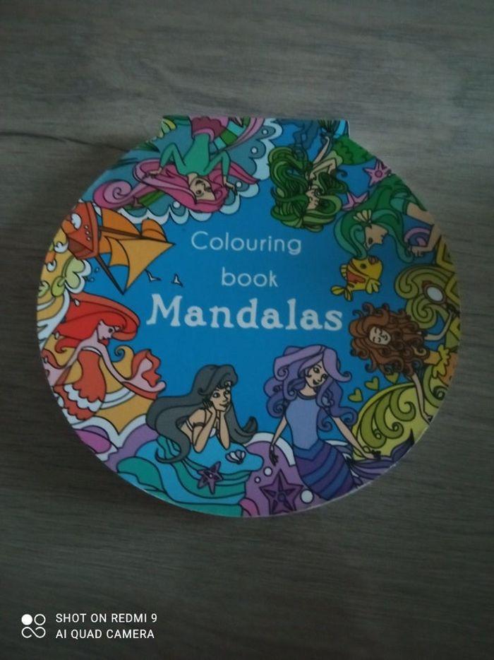 💮 mandalas coloriage 💮 - photo numéro 1