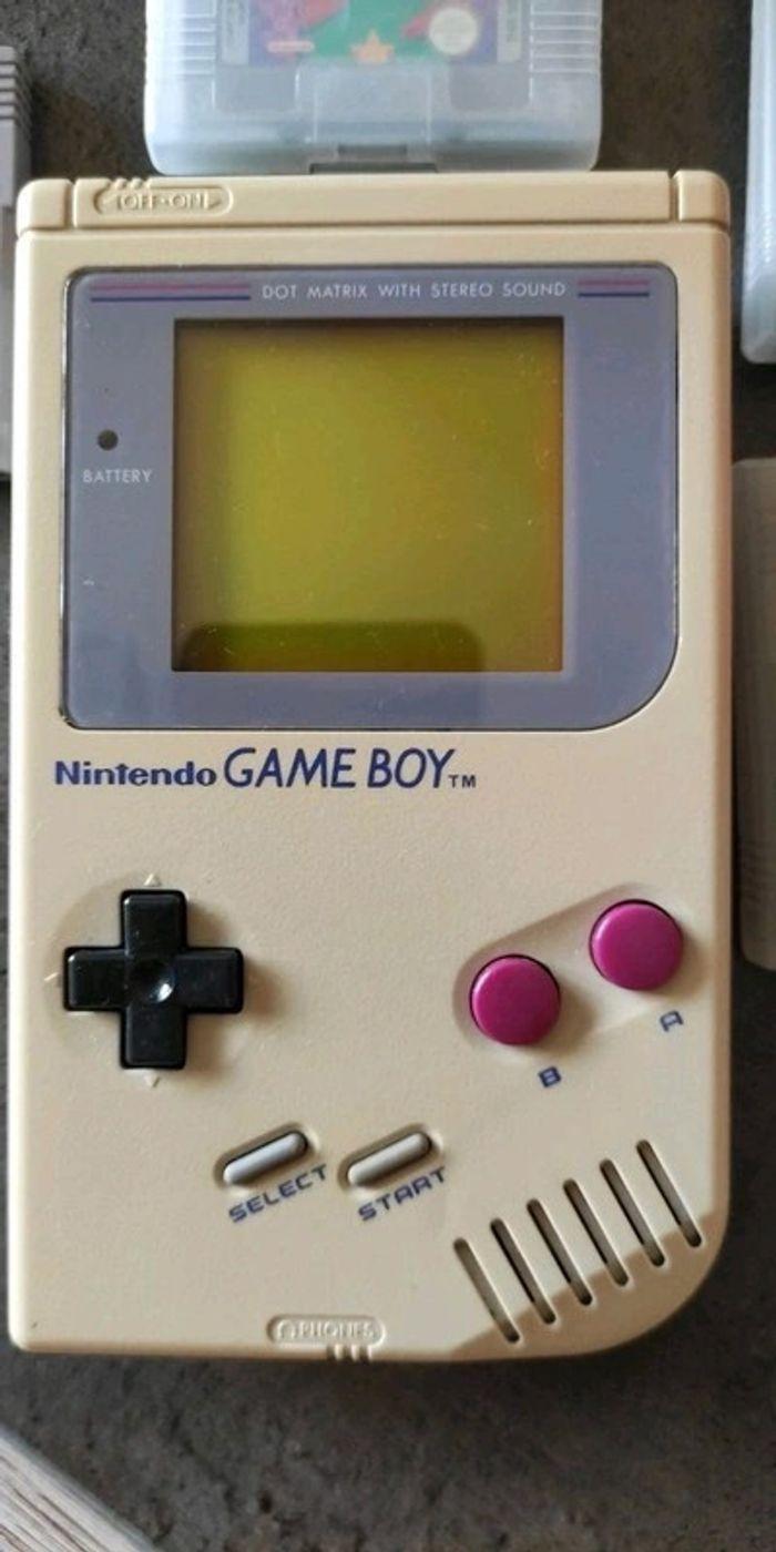 Console Game boy grise Nintendo avec 4 jeux - photo numéro 3