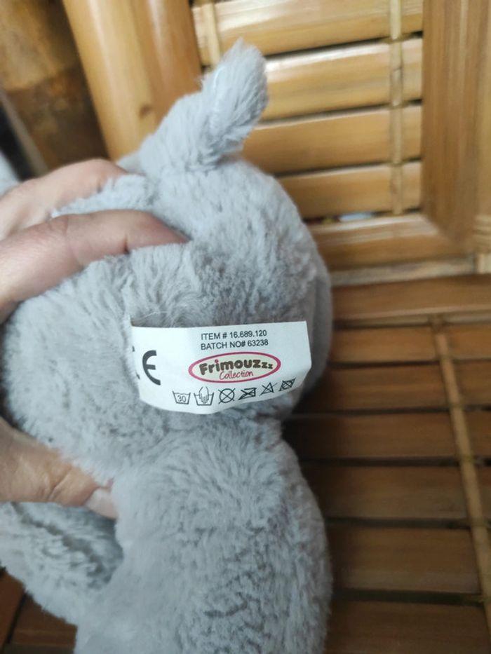 Très belle peluche éléphant - photo numéro 3