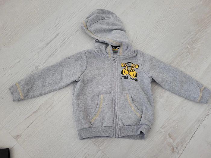 Gilet zippé disney tigrou 6-12 mois 3€ - photo numéro 1