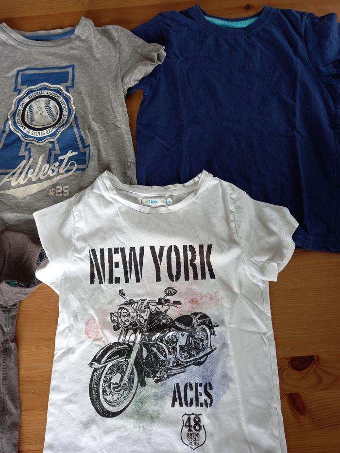 Tee-shirts 5 ans - photo numéro 2