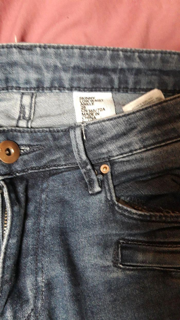 Jean skinny hm t26 soit 36 tbe - photo numéro 2