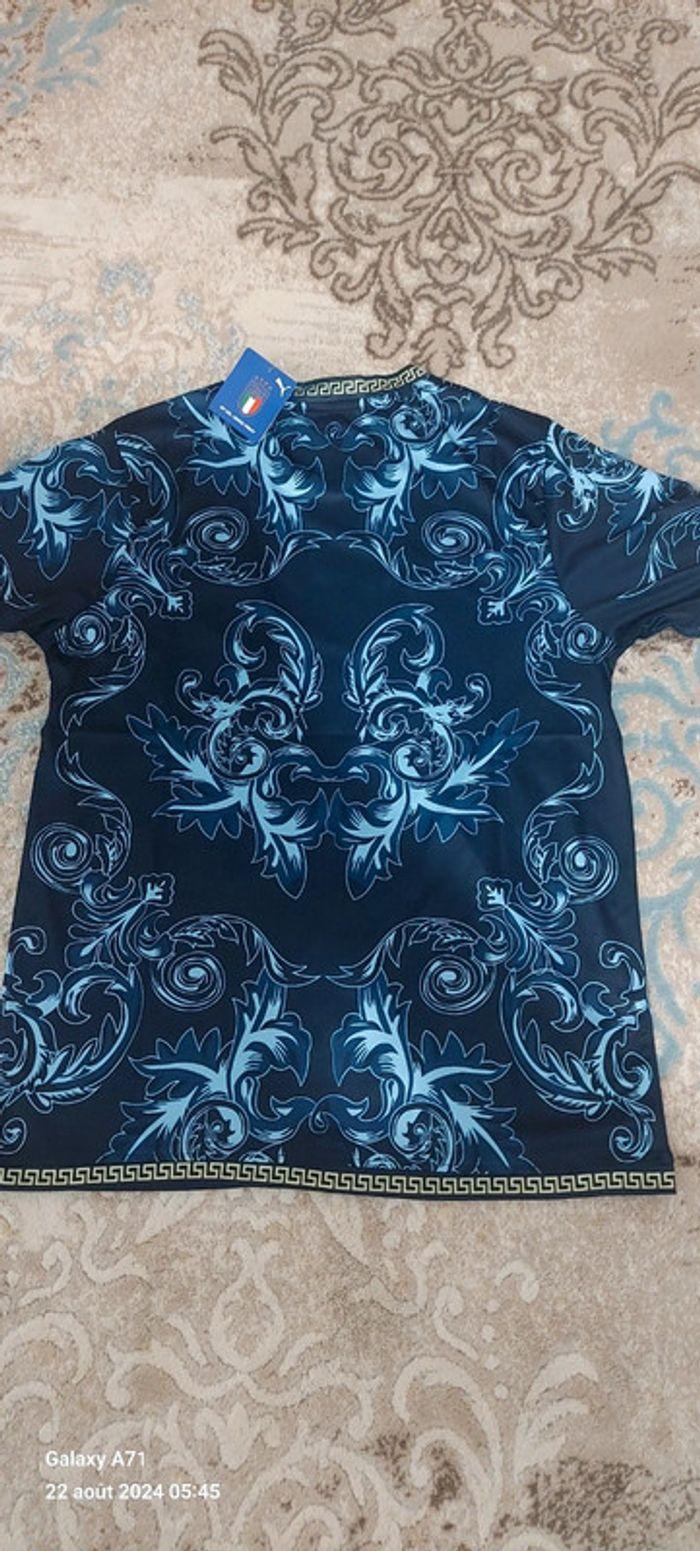 Italie Maillot Concept avant match Versace bleu taille M neuf - photo numéro 7