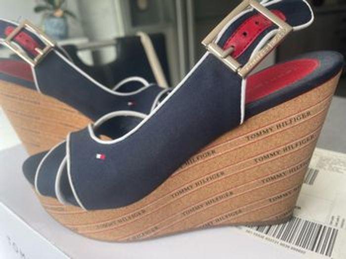 Chaussure tommy Hilfiger 39 - photo numéro 2