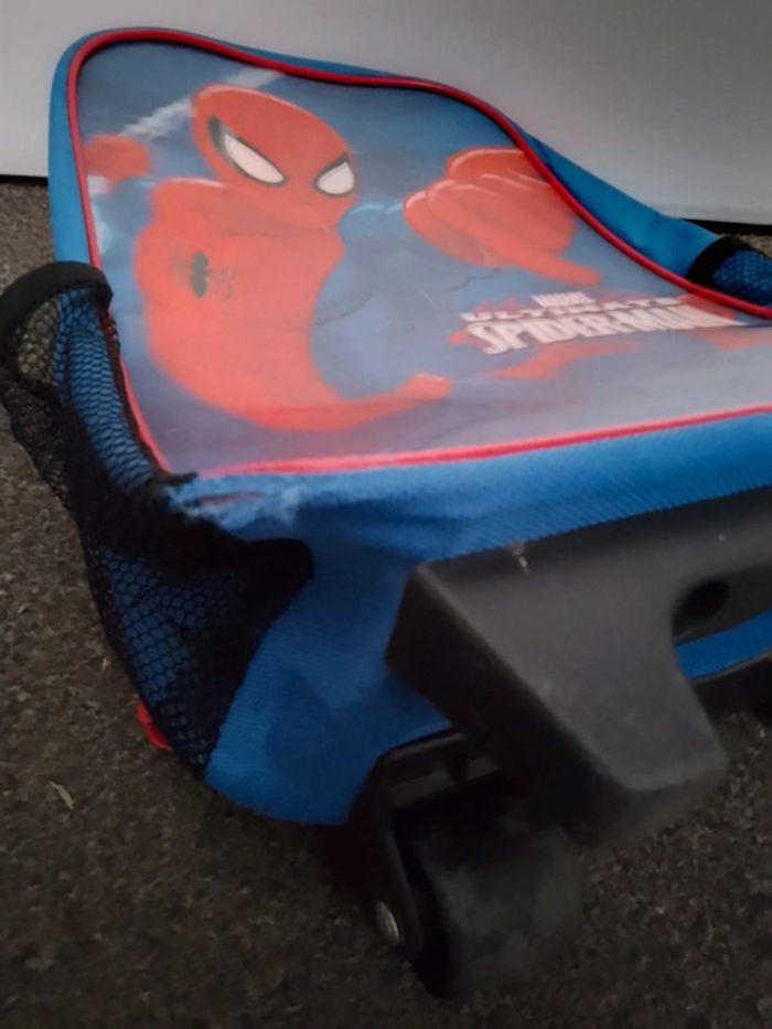 sac à dos/cartable à roulettes spiderman - photo numéro 6