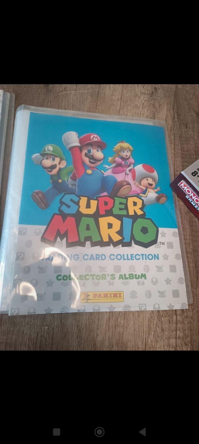 Classeur Mario avec carte et stickers - photo numéro 1