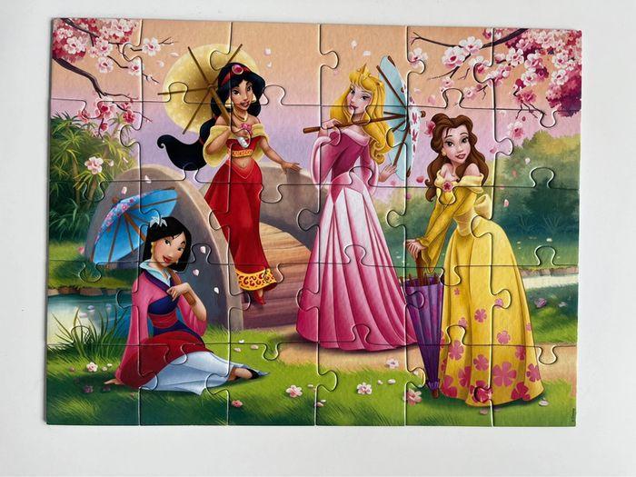 Puzzle Princesses - photo numéro 2