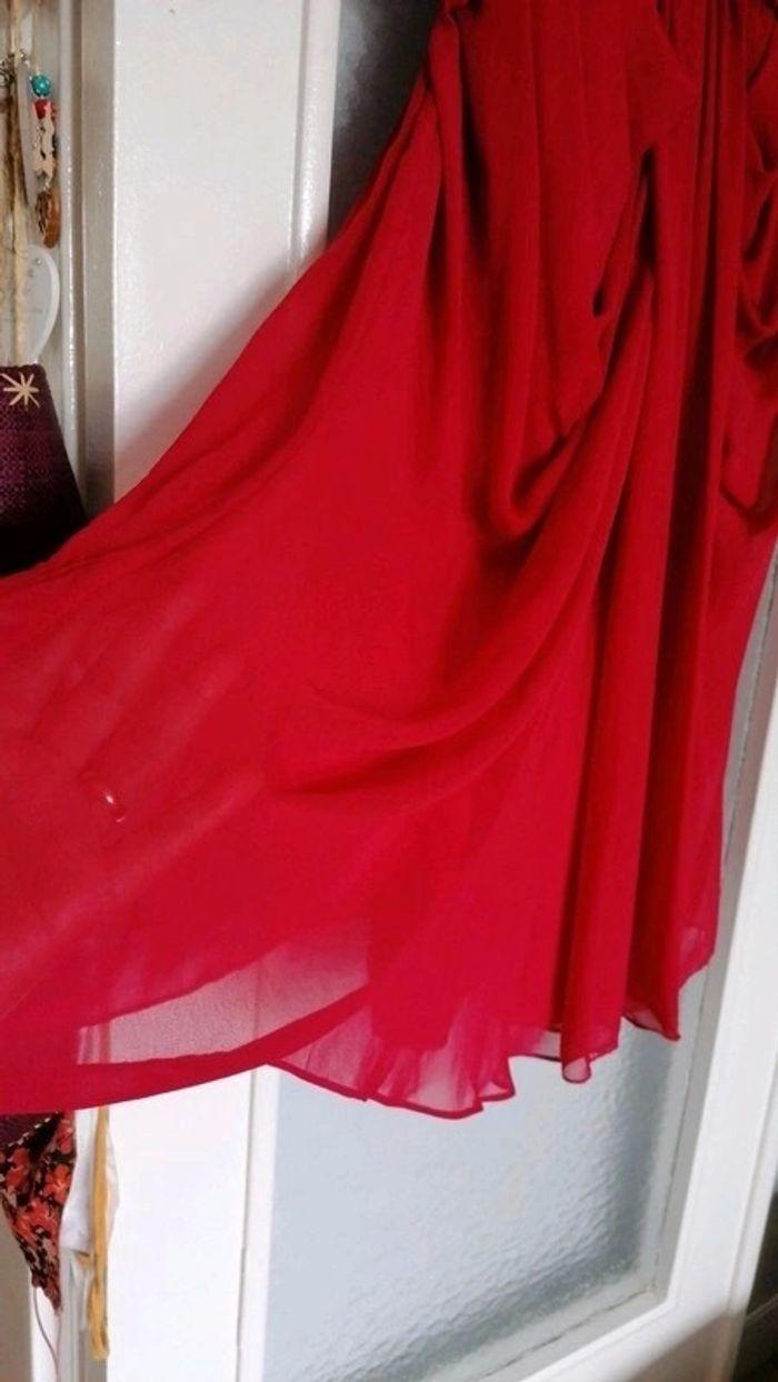 Robe rouge - photo numéro 5