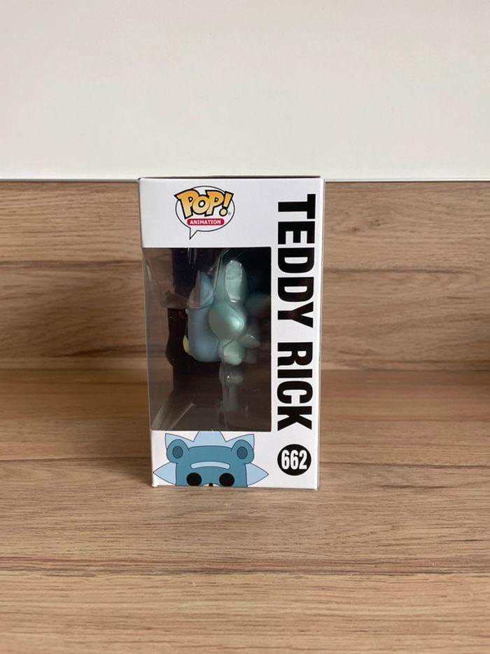 Figurine Funko Pop Rick et Morty : Teddy Rick Classique 662 - photo numéro 4