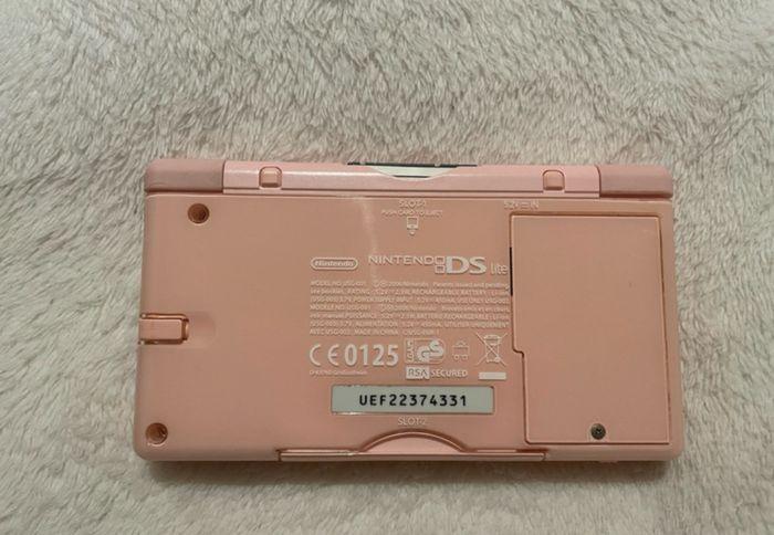 Nintendo ds lite rose clair - photo numéro 4