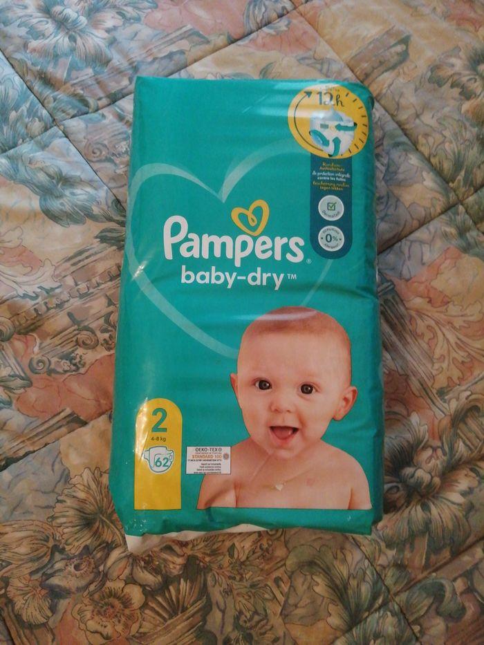 Couche pampers taille 2