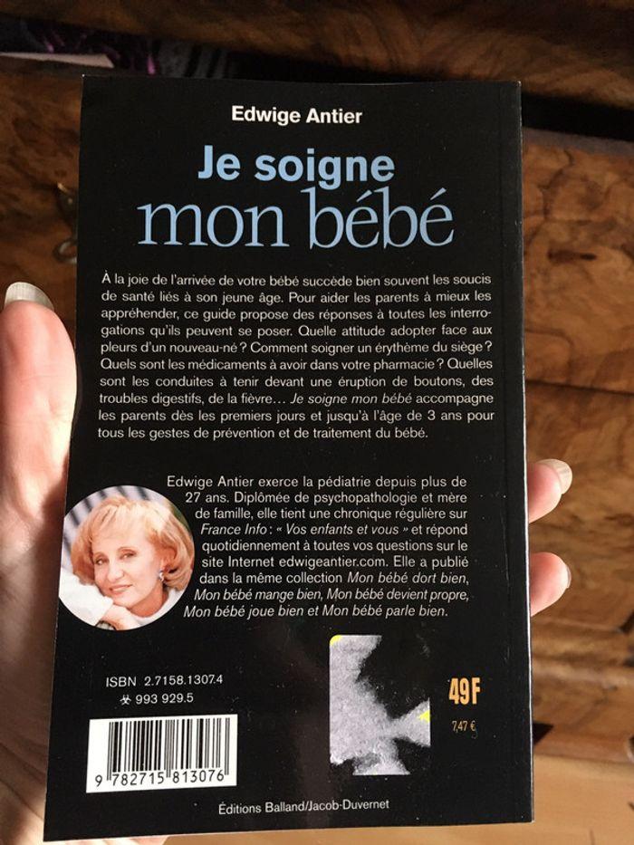 Livre « Je soigné mon bébé » - photo numéro 2