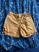 Short fille orange