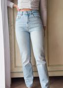 Jean mom clair taille haute Zara