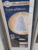 Sapin nacree 1.80 avec son socle en metal