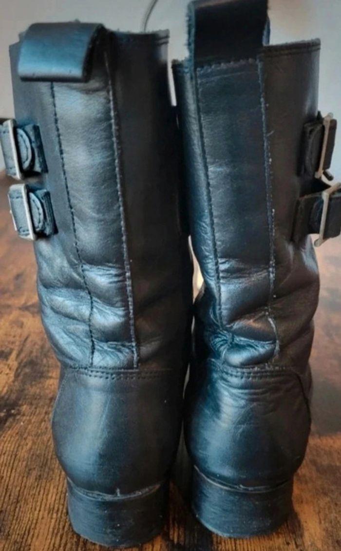 Bottes cuir mi mollets T 37 - photo numéro 5