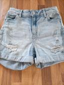 Short en jean effet troué h&M 8-9 ans