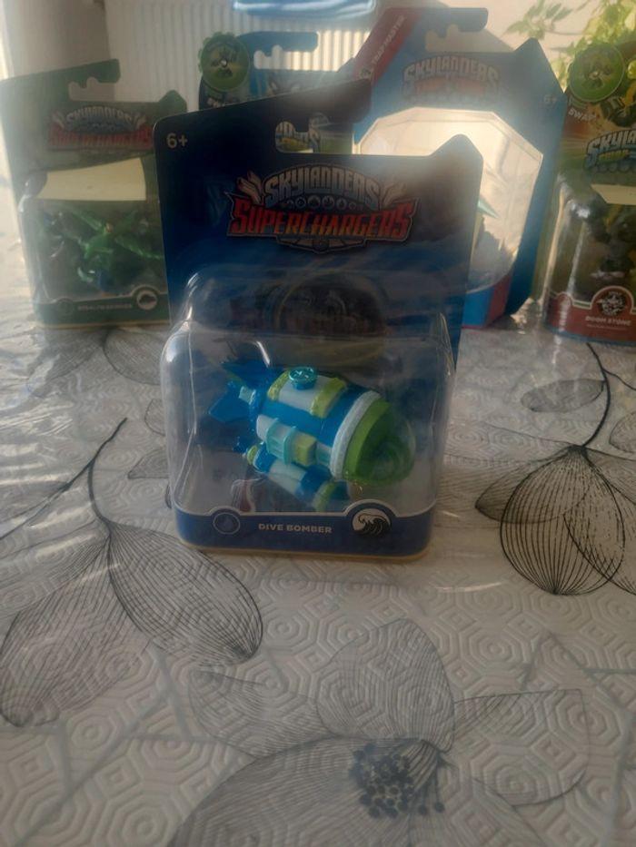 Figurine skylanders "dive bomber" neuve - photo numéro 1