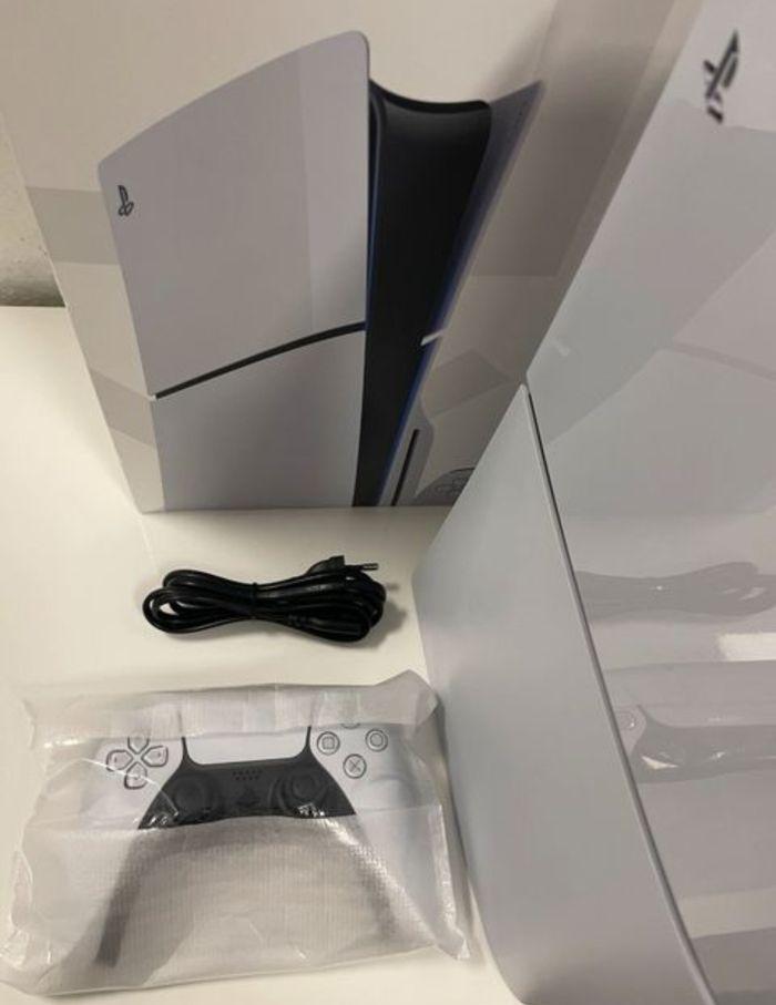 Playstation 5 slim - photo numéro 4