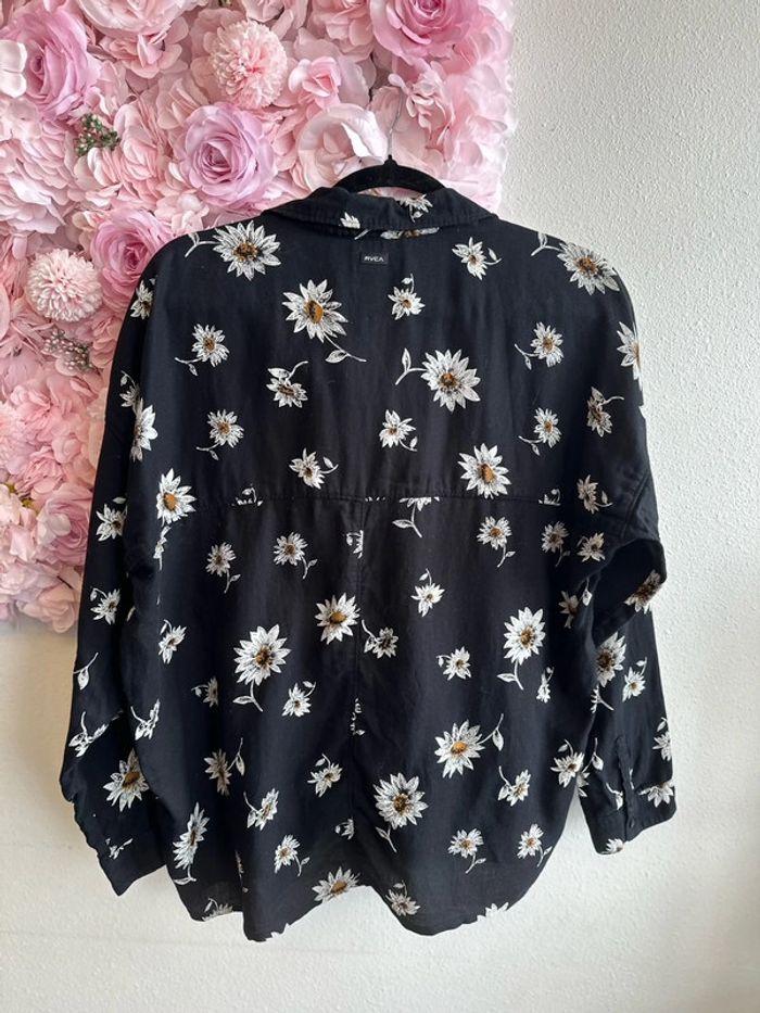 Belle chemise noire à fleurs - Taille XS - Coupe oversize - Marque RCVA - photo numéro 3