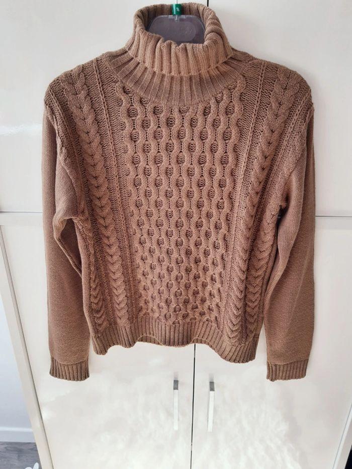 Pull chaud col roulé marron en laine vintage avec des torsades. T36. En très bon état. - photo numéro 4