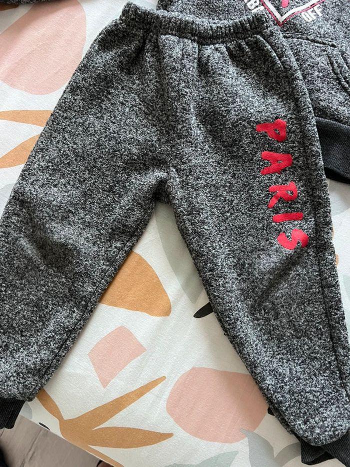 Ensemble sweat et jogging enfant taille 3 ans - photo numéro 2