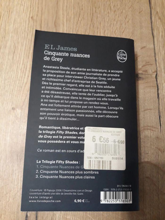 Livre Cinquante nuances de Grey de EL James - photo numéro 2