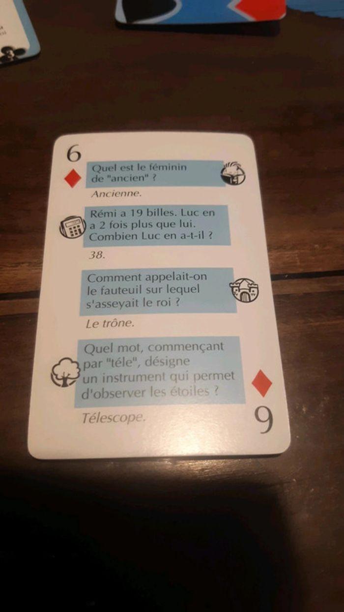 Jeux de cartes les Incollables pour enfant de 8,9 ans - photo numéro 6