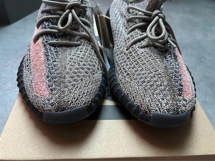 Yeezy Boost 350 V2 Ash Stone 46 - photo numéro 6