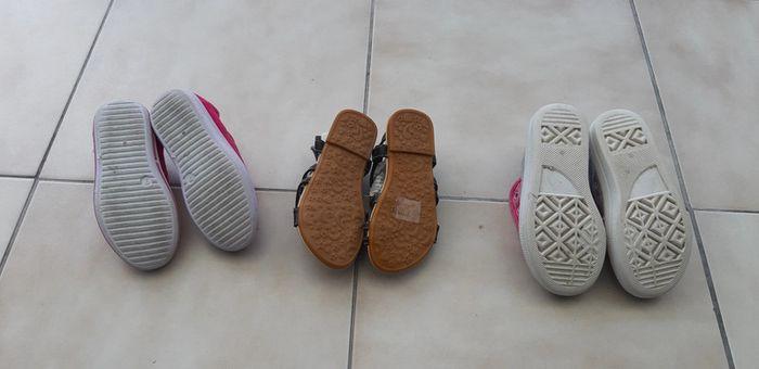 Lot de 3 chaussures et sandales - photo numéro 5