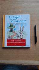 Le lapin qui veut s'endormir