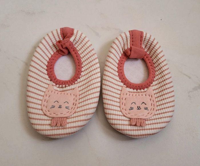 Lot chaussons bébé fille - photo numéro 2